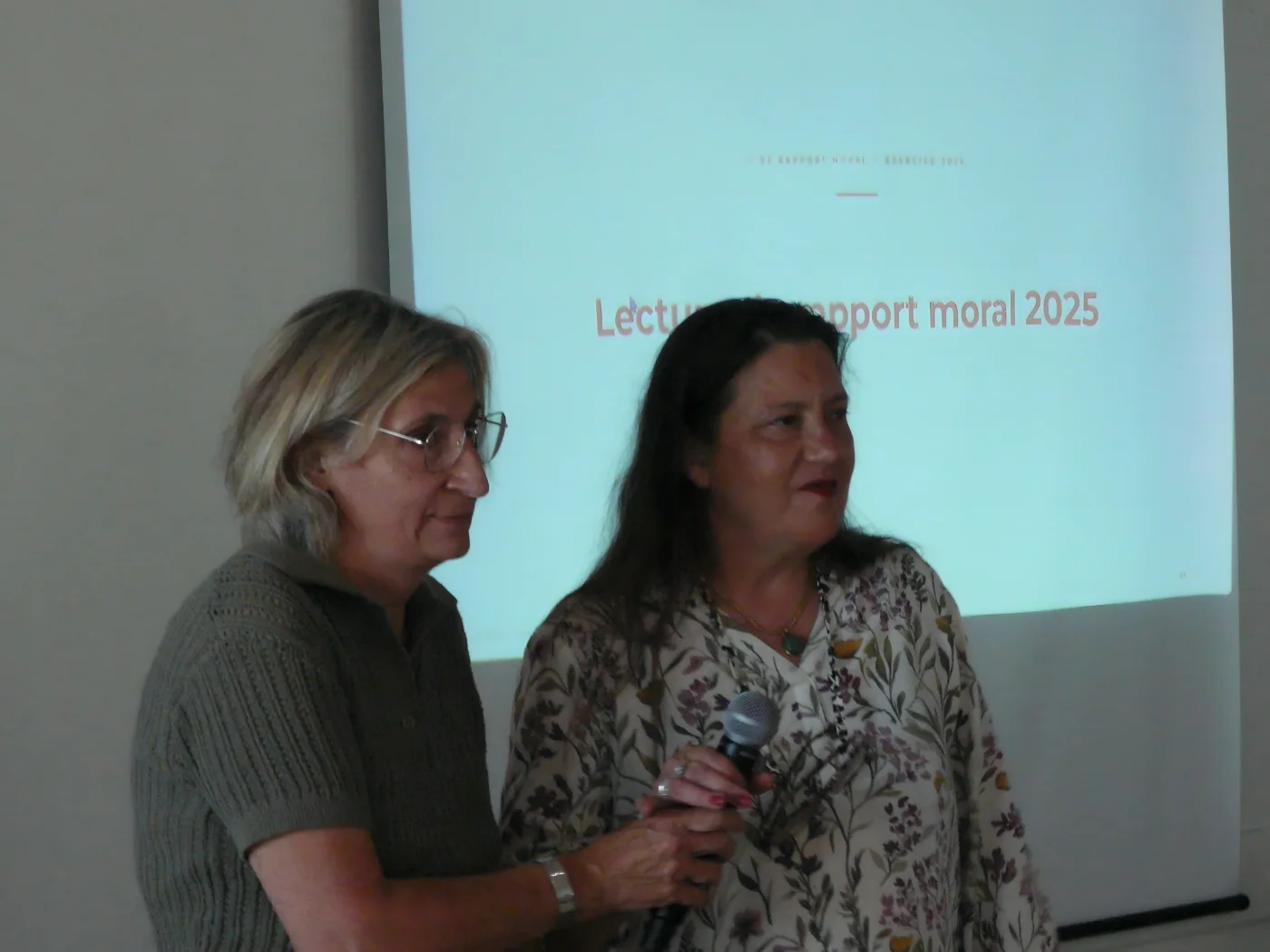 Lecture du rapport moral 2025 lors de l'assemblée générale d'API-END