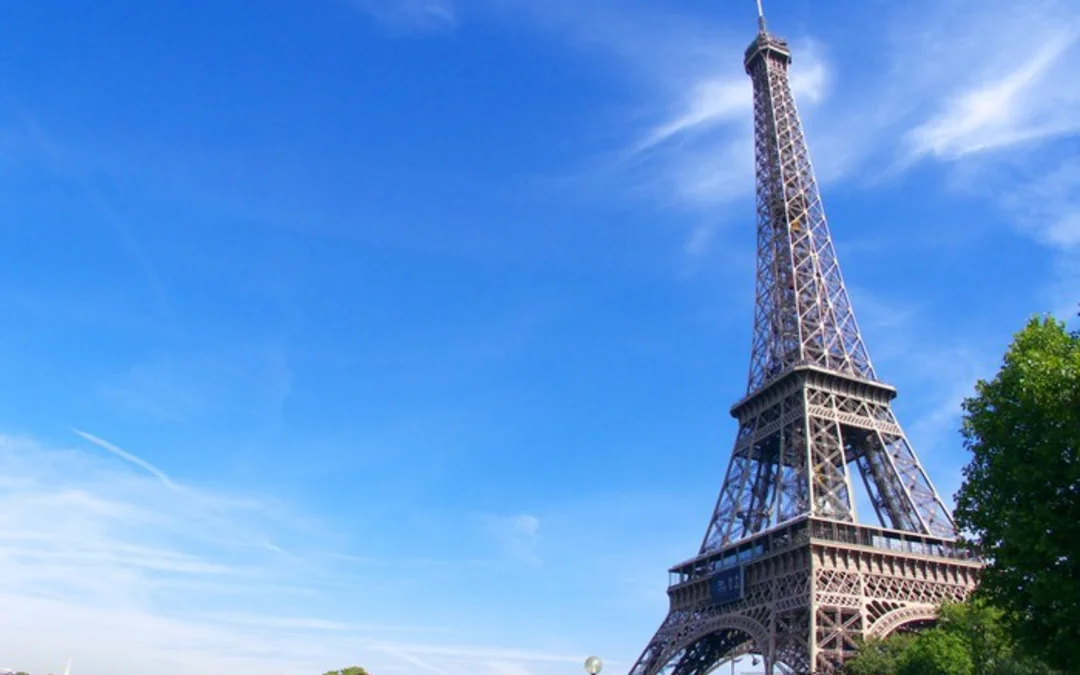Vue de la tour Eiffel, destination du séjour aidants-aidés à Paris